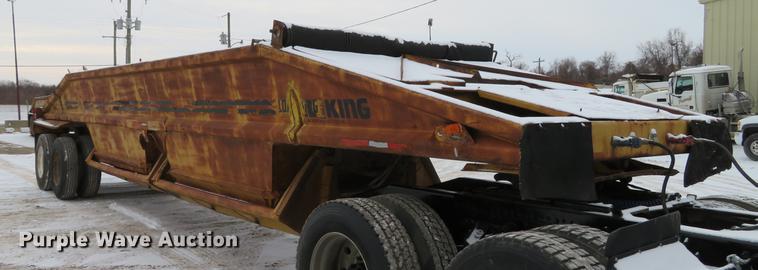 image for item DG3823 1980 Load King 2030 bottom dump trailer