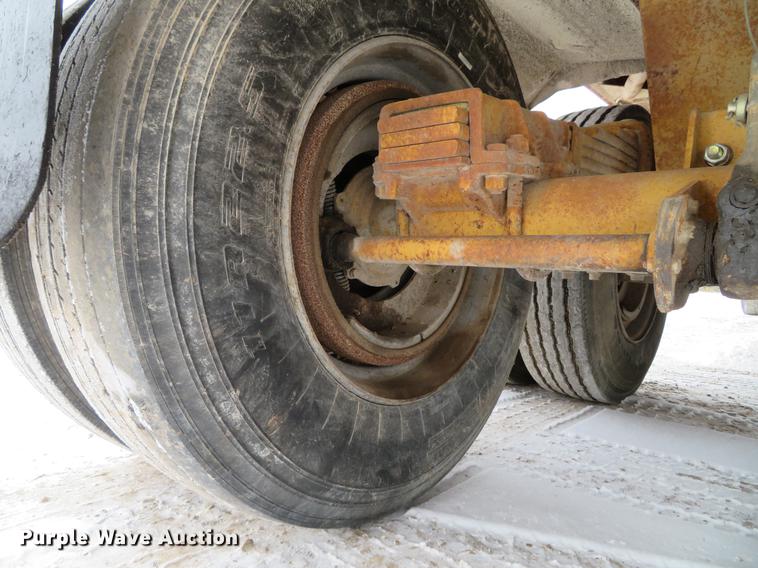 image for item DG3823 1980 Load King 2030 bottom dump trailer