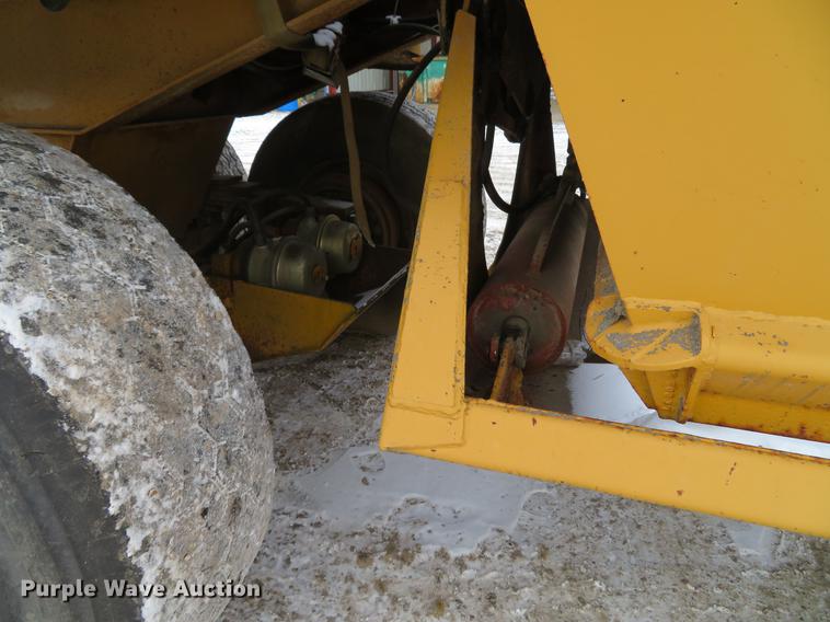 image for item DG3825 1979 Load King 2030 bottom dump trailer