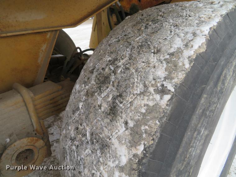 image for item DG3825 1979 Load King 2030 bottom dump trailer