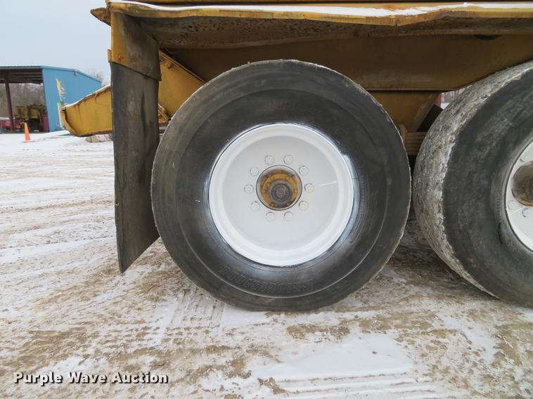 image for item DG3825 1979 Load King 2030 bottom dump trailer