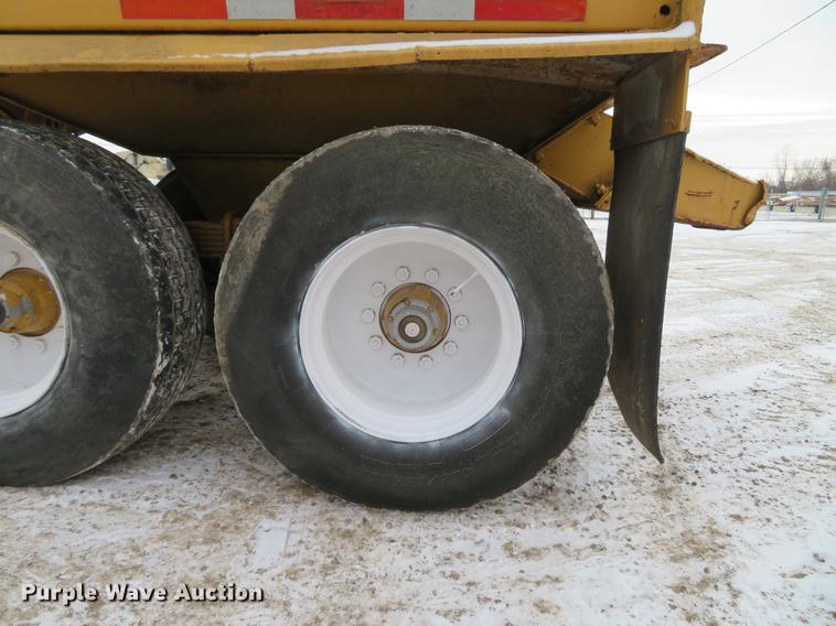 image for item DG3825 1979 Load King 2030 bottom dump trailer