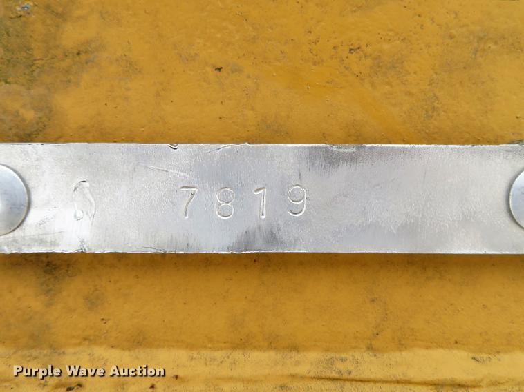 image for item DG3825 1979 Load King 2030 bottom dump trailer