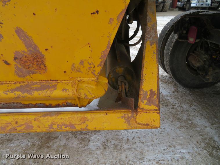 image for item DG3826 1979 Load King 2030 bottom dump trailer