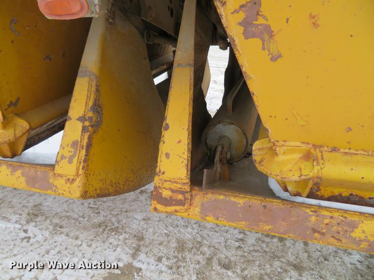 image for item DG3826 1979 Load King 2030 bottom dump trailer