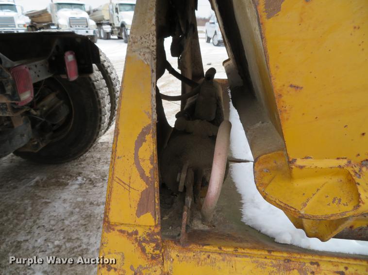 image for item DG3826 1979 Load King 2030 bottom dump trailer