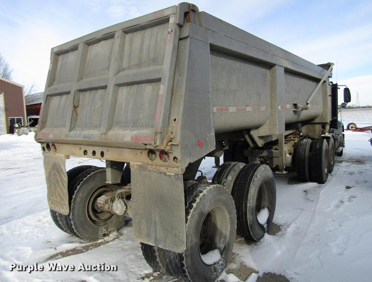 image for item FJ9605 1978 Travis end dump trailer