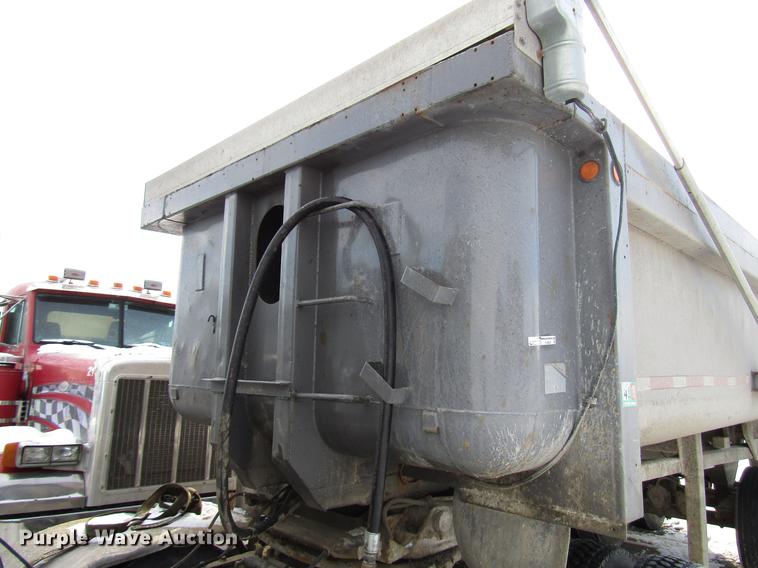 image for item FJ9605 1978 Travis end dump trailer