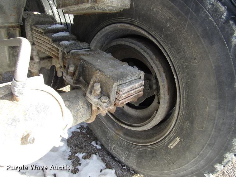 image for item FJ9605 1978 Travis end dump trailer