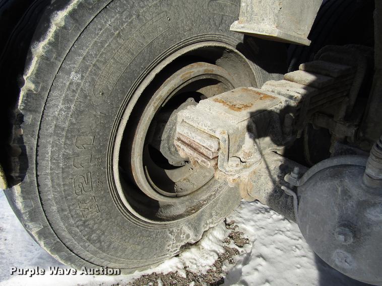 image for item FJ9605 1978 Travis end dump trailer