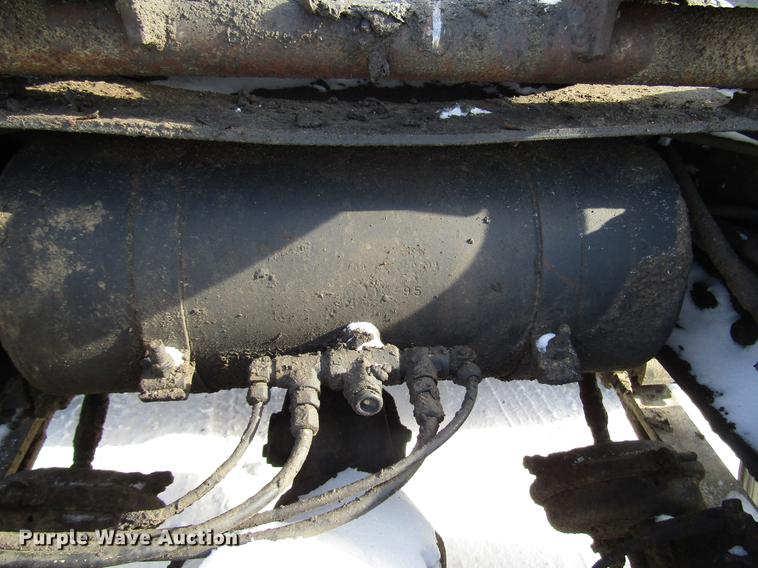 image for item FJ9606 1995 Freightliner FLD semi truck