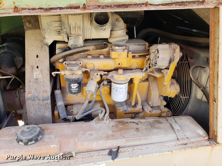 image for item AV9319 Sullair 185DP0JB air compressor