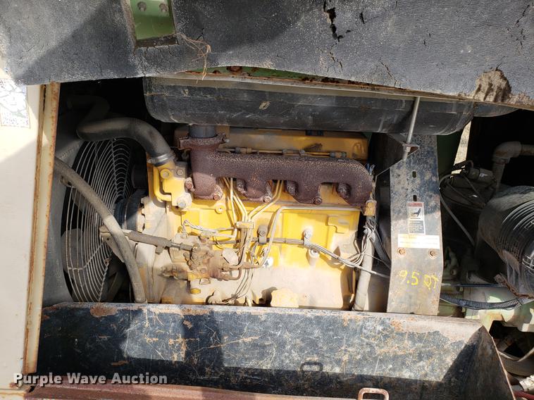 image for item AV9319 Sullair 185DP0JB air compressor