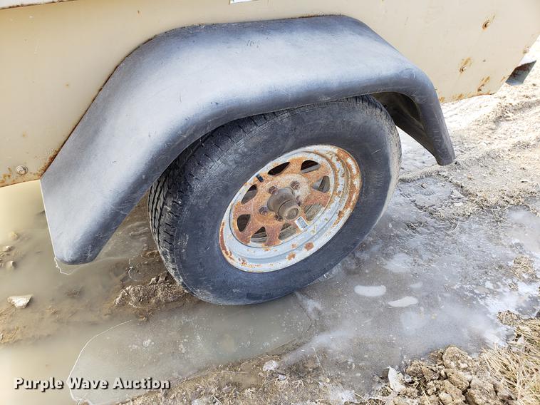 image for item AV9319 Sullair 185DP0JB air compressor