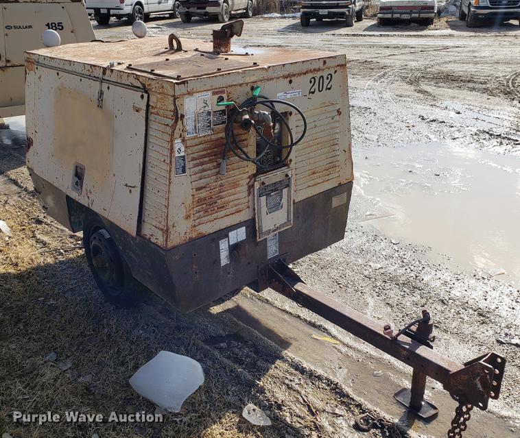 image for item AV9320 Sullair 100GPQ2WT0 air compressor