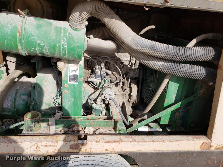 image for item AV9320 Sullair 100GPQ2WT0 air compressor