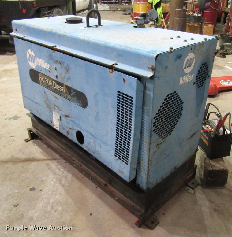 image for item DB6898 Miller Big 30A generator