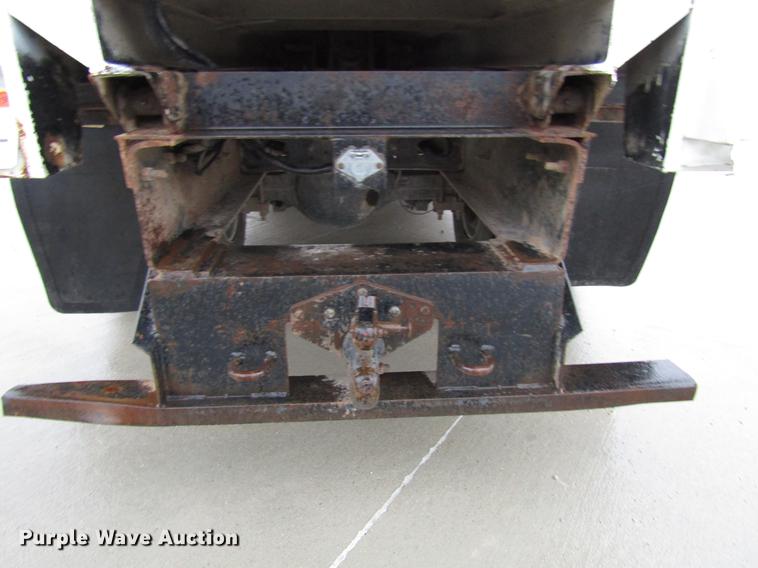 image for item DB6899 2006 International 4400 bucket truck