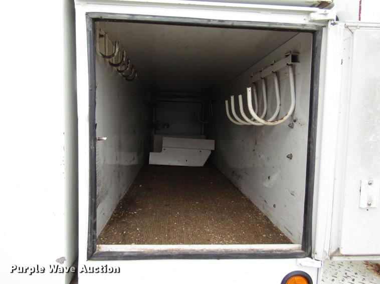 image for item DB6899 2006 International 4400 bucket truck