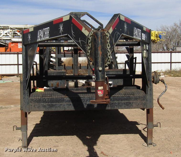 image for item DB6918 2007 Apache utility trailer