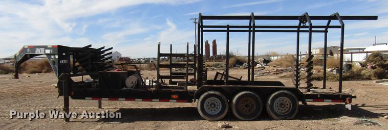 image for item DB6918 2007 Apache utility trailer