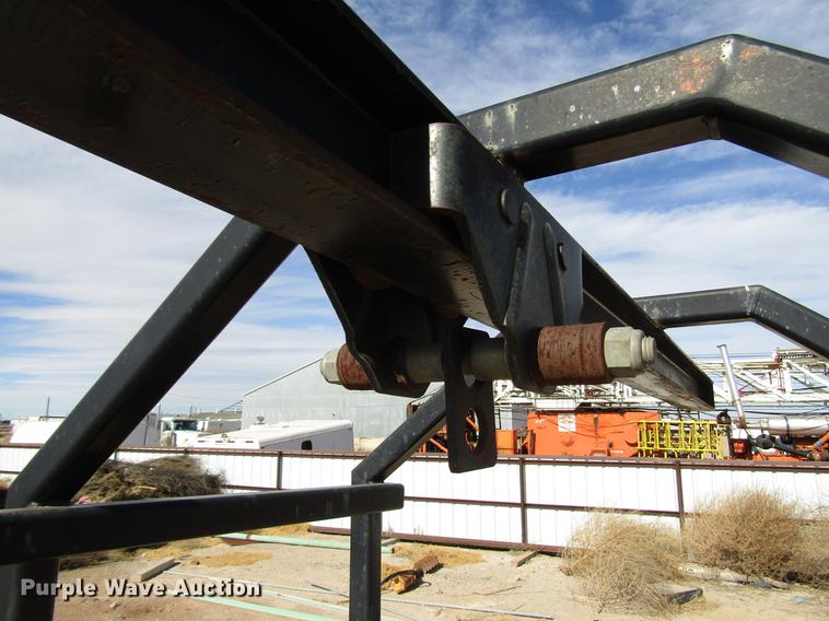 image for item DB6918 2007 Apache utility trailer