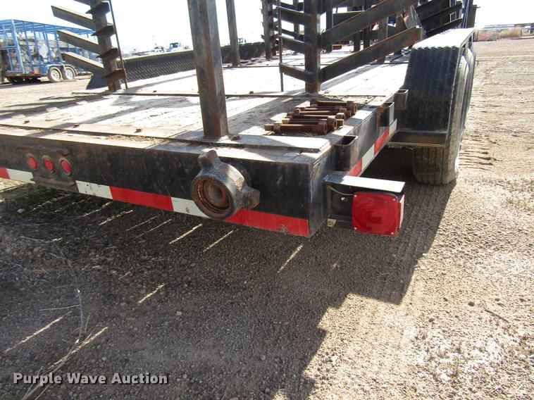 image for item DB6918 2007 Apache utility trailer