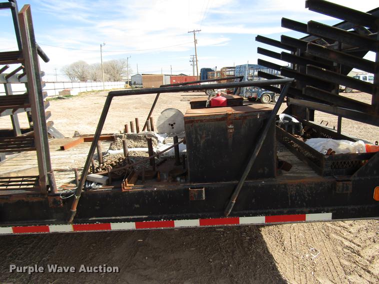 image for item DB6918 2007 Apache utility trailer