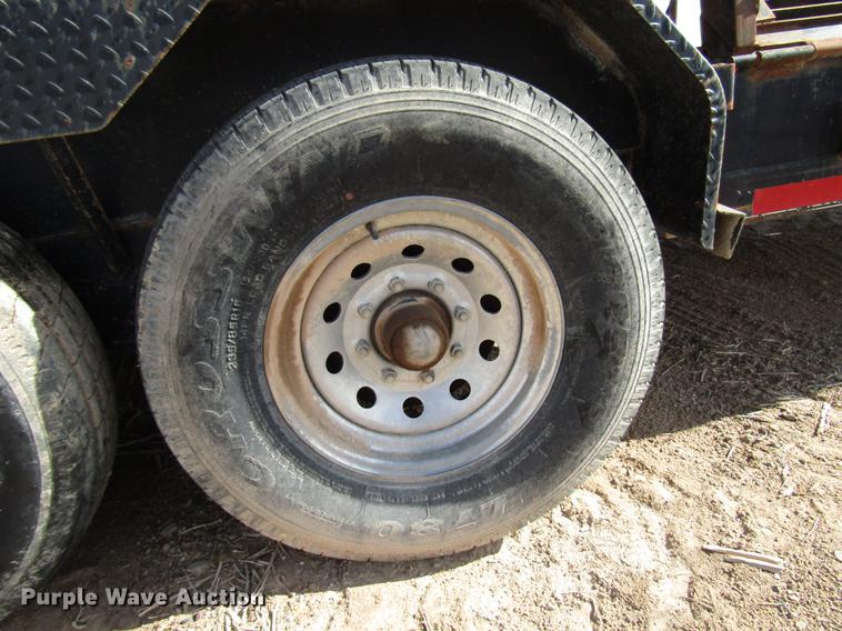 image for item DB6918 2007 Apache utility trailer