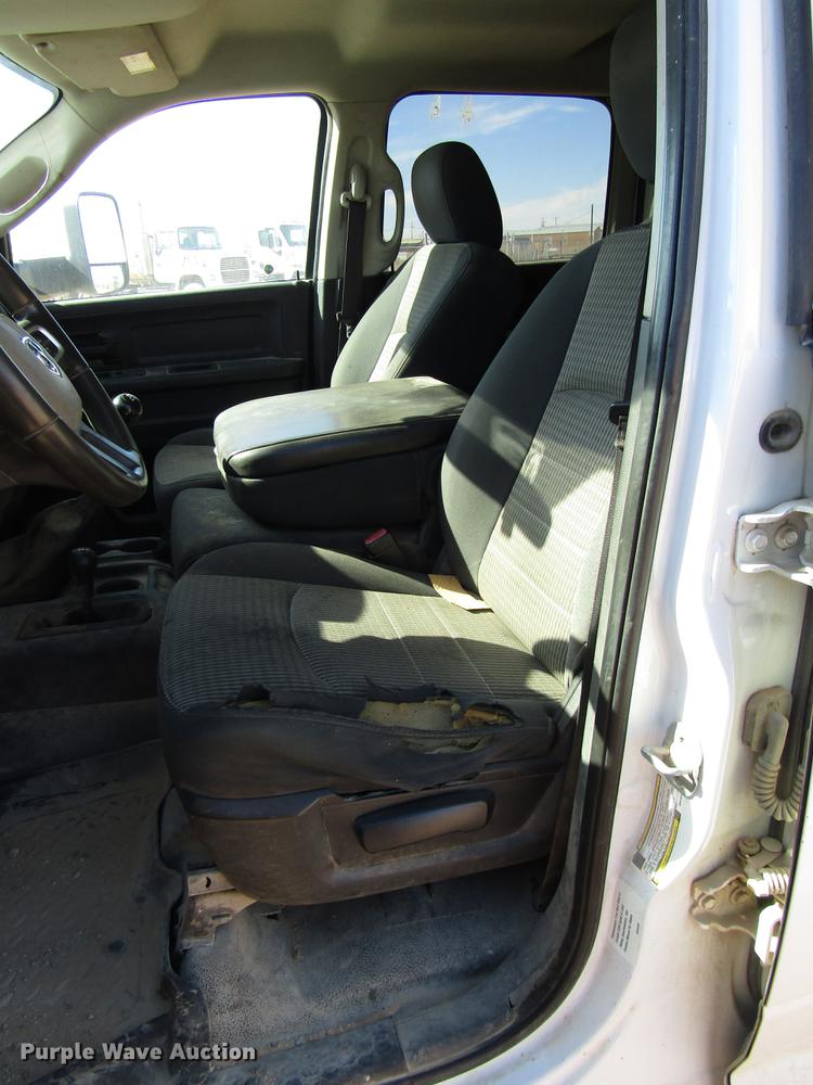 image for item DB6921 2011 Dodge Ram 5500 Crew Cab flatbed truck