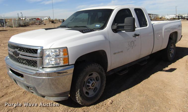 image for item DB6922 2011 Chevrolet Silverado 2500HD Ext. Cab pickup truck