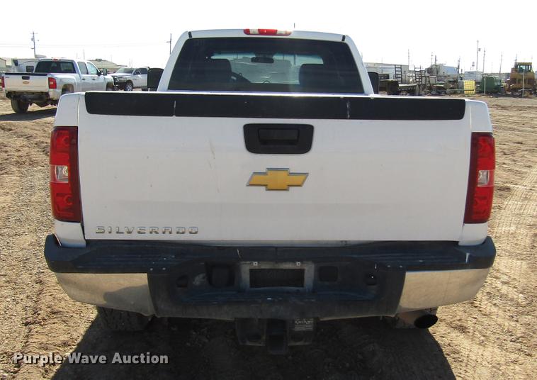 image for item DB6922 2011 Chevrolet Silverado 2500HD Ext. Cab pickup truck