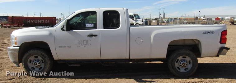 image for item DB6922 2011 Chevrolet Silverado 2500HD Ext. Cab pickup truck