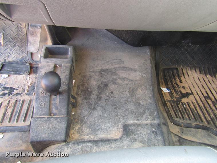 image for item DB6922 2011 Chevrolet Silverado 2500HD Ext. Cab pickup truck