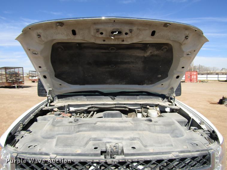 image for item DB6922 2011 Chevrolet Silverado 2500HD Ext. Cab pickup truck