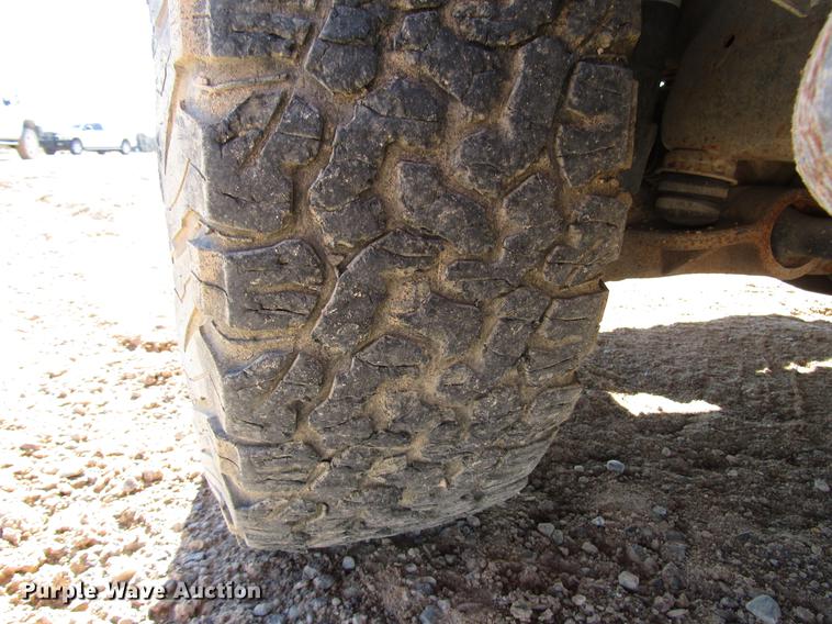 image for item DB6922 2011 Chevrolet Silverado 2500HD Ext. Cab pickup truck