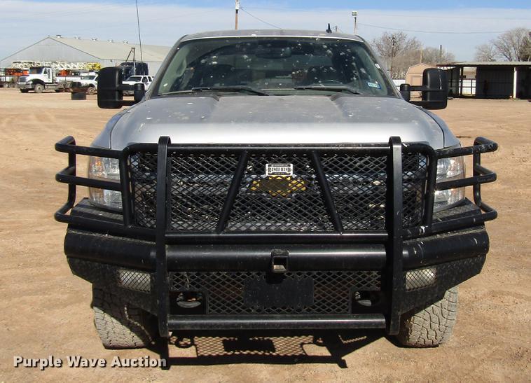image for item DB6923 2012 Chevrolet Silverado 2500HD Crew Cab pickup truck