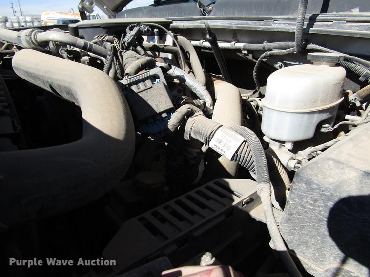 image for item DB6923 2012 Chevrolet Silverado 2500HD Crew Cab pickup truck