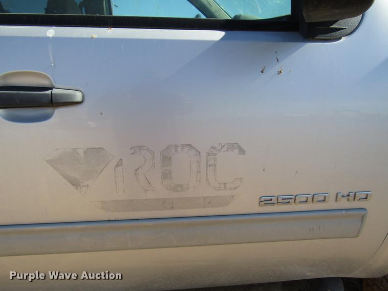 image for item DB6923 2012 Chevrolet Silverado 2500HD Crew Cab pickup truck