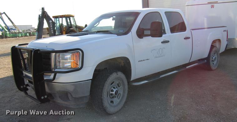 image for item DB6929 2011 GMC Sierra 2500HD Crew Cab pickup truck
