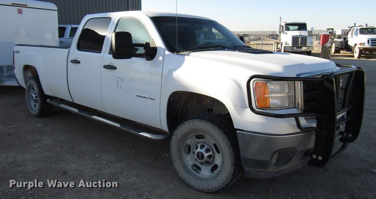 image for item DB6929 2011 GMC Sierra 2500HD Crew Cab pickup truck