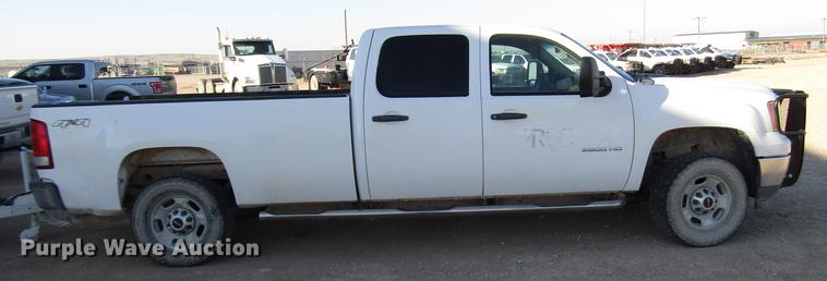 image for item DB6929 2011 GMC Sierra 2500HD Crew Cab pickup truck