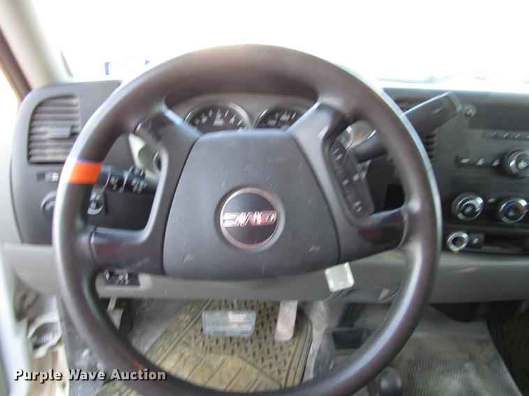 image for item DB6929 2011 GMC Sierra 2500HD Crew Cab pickup truck