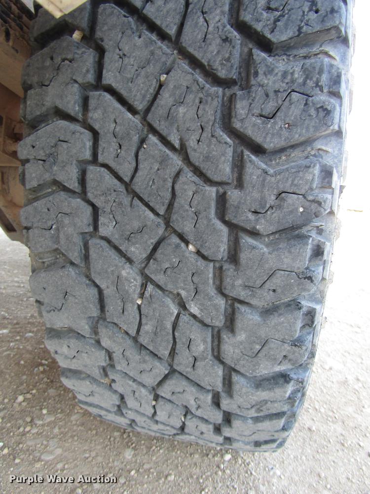 image for item DB6929 2011 GMC Sierra 2500HD Crew Cab pickup truck