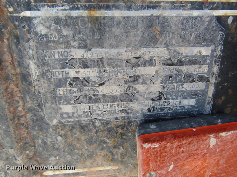 image for item DB6932 2006 Apache utility trailer