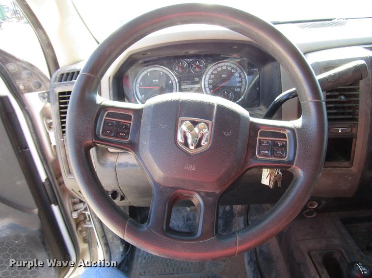 image for item DB6936 2012 Dodge Ram 2500 Crew Cab pickup truck