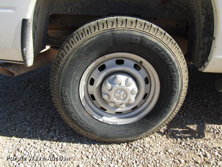 image for item DB6936 2012 Dodge Ram 2500 Crew Cab pickup truck