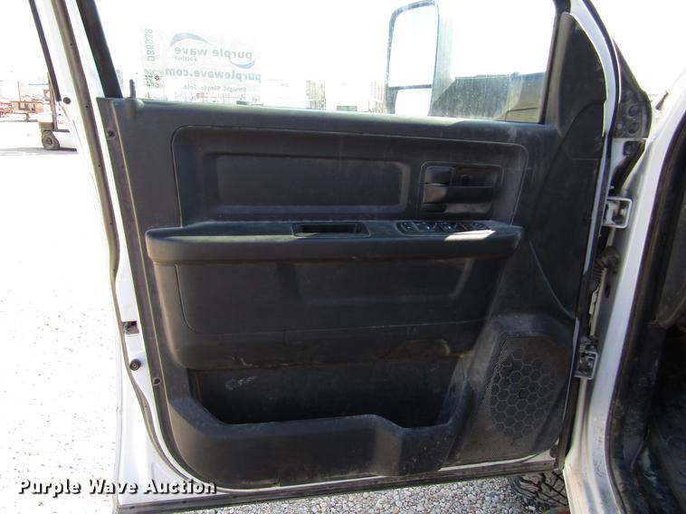 image for item DB6938 2012 Dodge Ram 3500 Crew Cab pickup truck