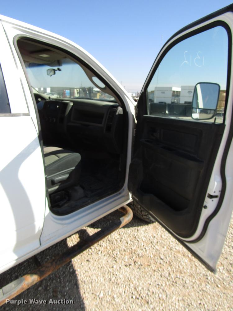 image for item DB6938 2012 Dodge Ram 3500 Crew Cab pickup truck