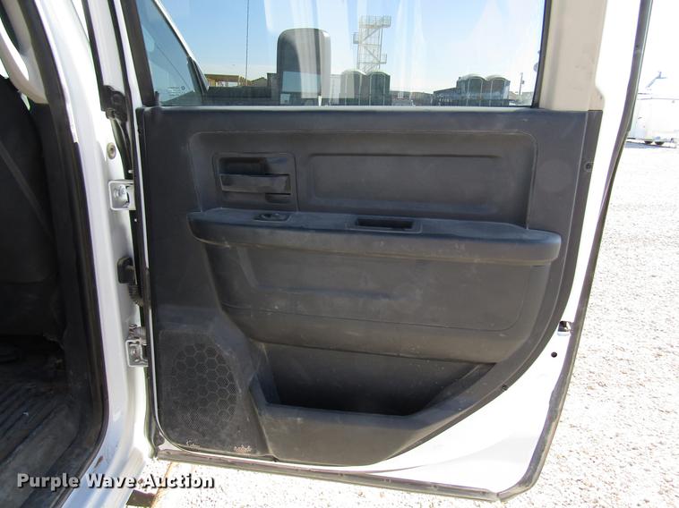 image for item DB6938 2012 Dodge Ram 3500 Crew Cab pickup truck